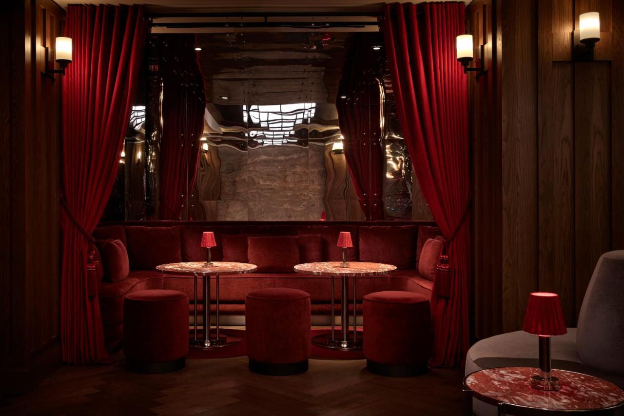 Riggs Washington Dc Hotel Exterior foto The interior of the bar