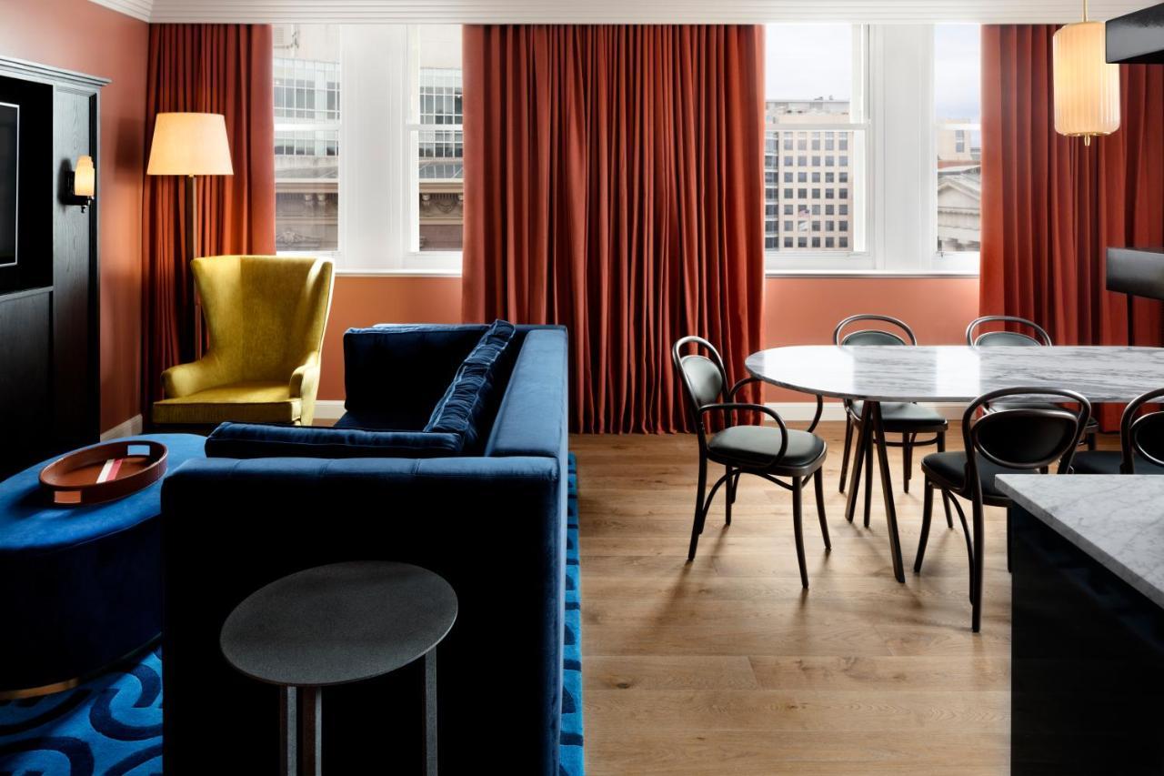 Riggs Washington Dc Hotel Exterior foto A suite at the Standard London